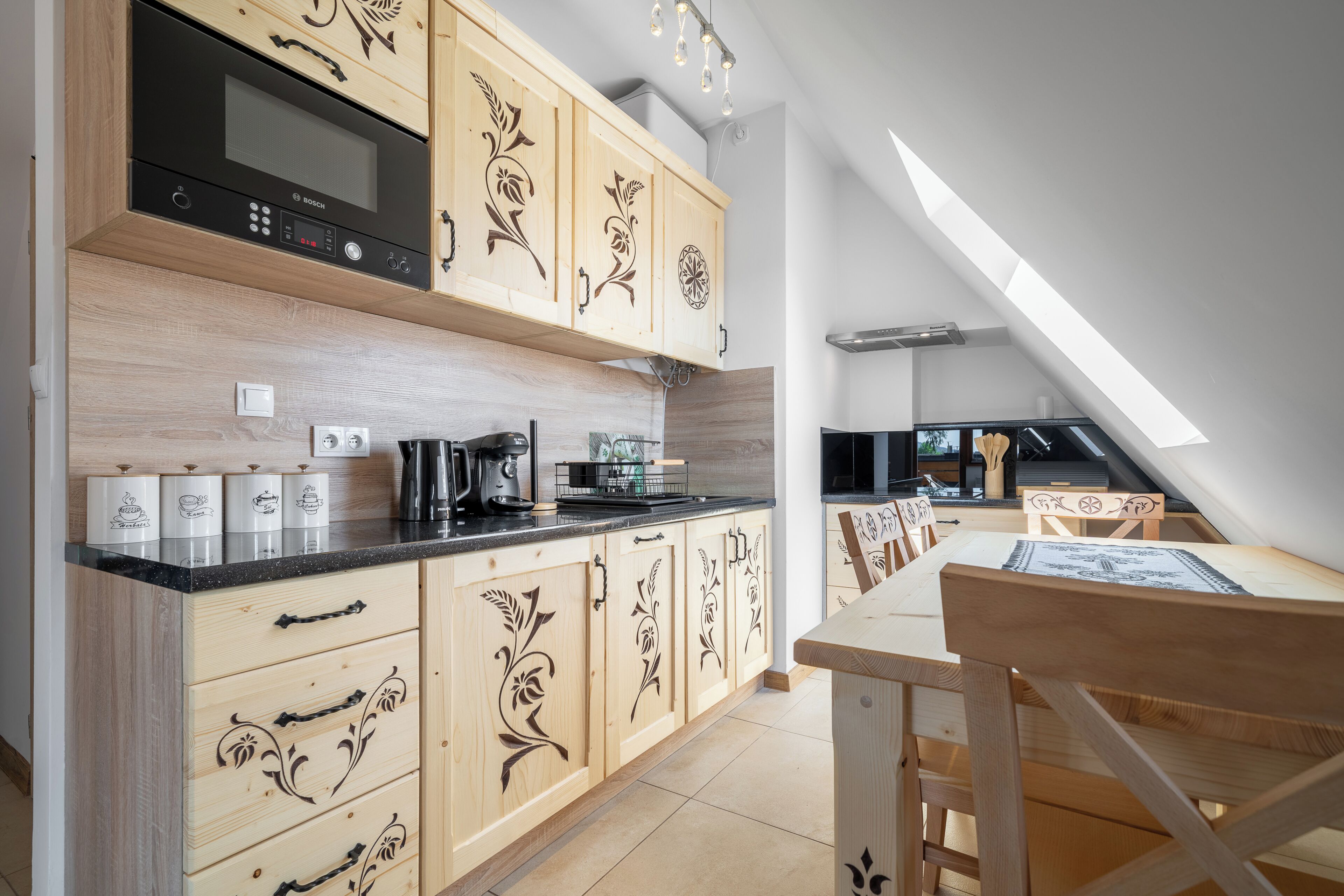 Apartment, Balcony, Mountain View | Dapur kecil peribadi