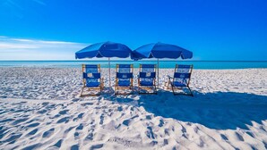 Condo, 1 Bedroom | Beach - Phoenix Iv 4122 1 Bedroom Condo (Orange Beach)