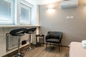 Iron/ironing board, WiFi (free) - Circo Massimo Room  (Roma)