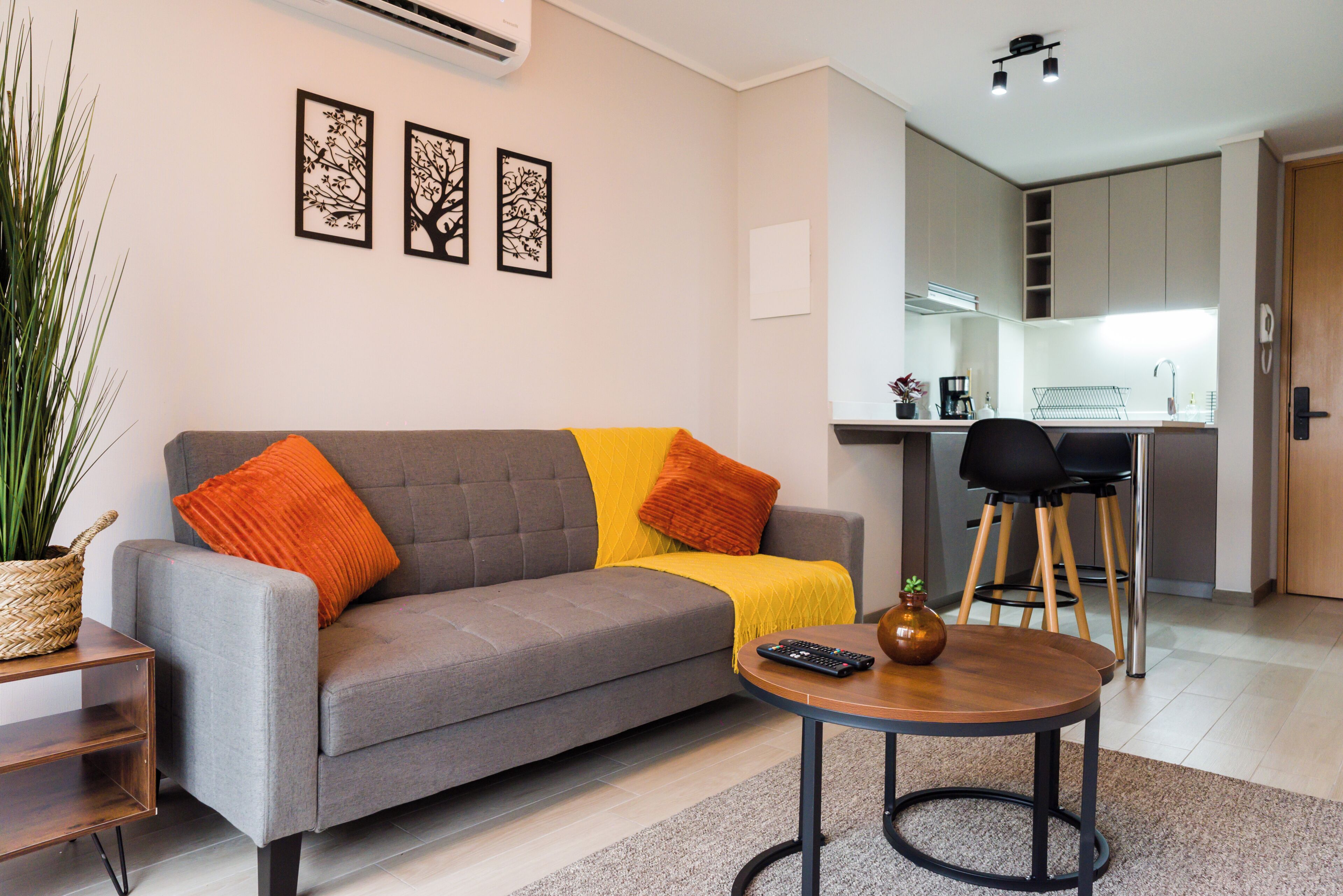 Apartemen Standar, 1 Tempat Tidur Queen dengan tempat tidur Sofa, Hewan Peliharaan Diizinkan | Area keluarga