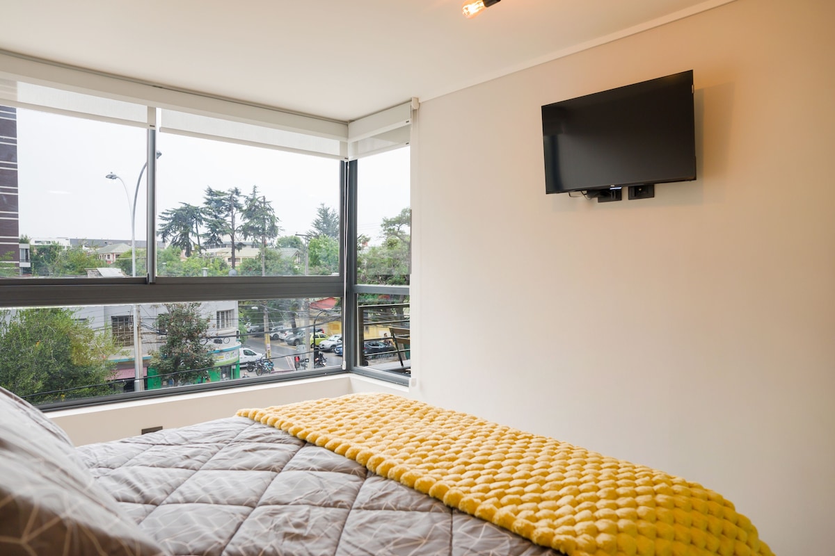 Standard-Apartment, 1 Queen-Bett und Schlafsofa, Haustiere gestattet | Laptopgeeigneter Arbeitsplatz, Verdunkelungsvorhänge