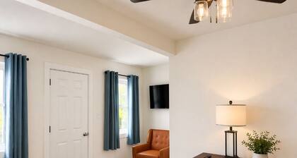 Two-Story Cottage with 4 Bedrooms