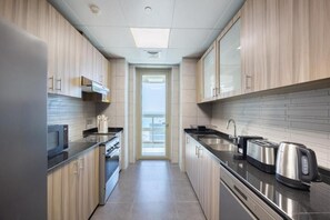Apartemen, balkon | Dapur pribadi