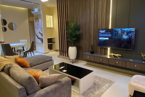 Family Apartment, Balcony, City View | Living area