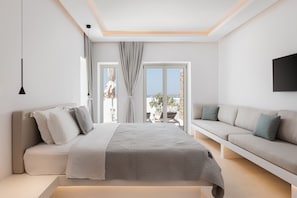 Executive Suite | Soundproofing, iron/ironing board, travel crib, WiFi (free) - Parolea Luxury Living Hotel (Paros)