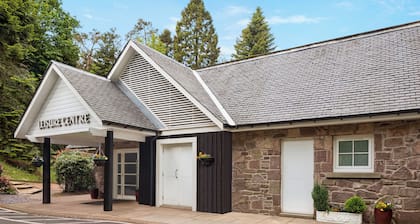 Duchally Hotel & Country Estate