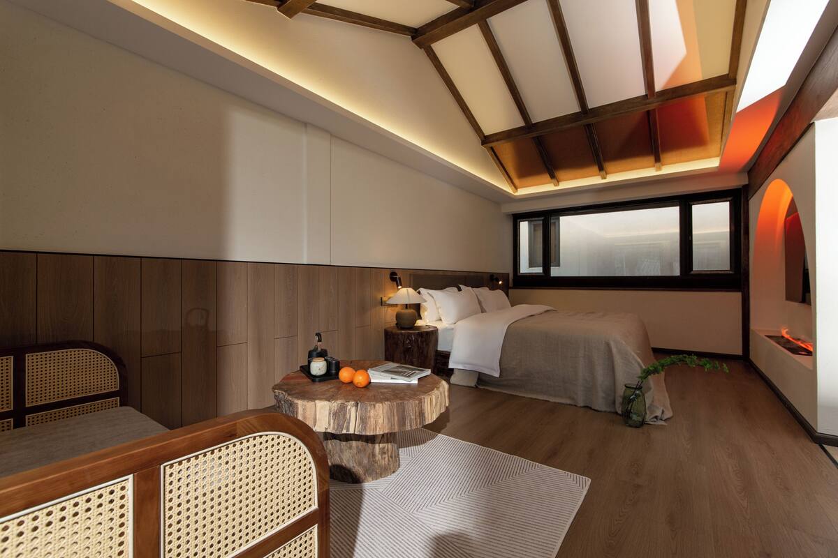 Standard Double Room | Blackout curtains, soundproofing, free WiFi