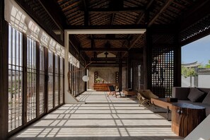 Lobby - Yulong Mujianshan Homestay (Lijiang)