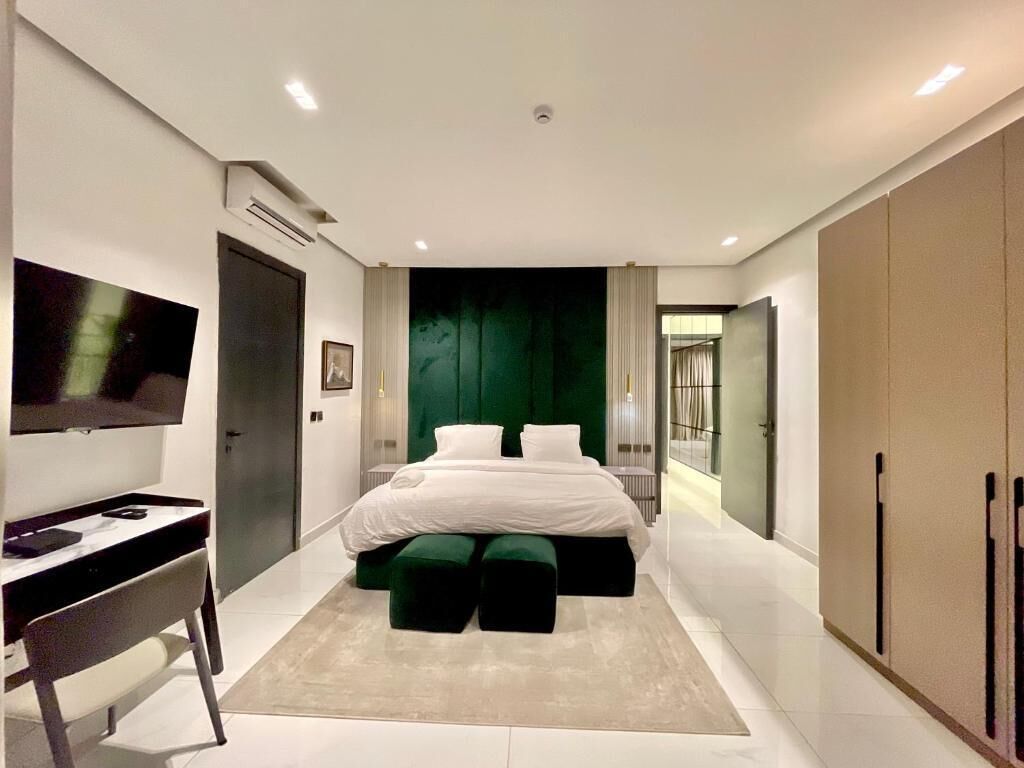Economy Apartment, Balcony, City View