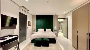 Economy Apartment, Balcony, City View