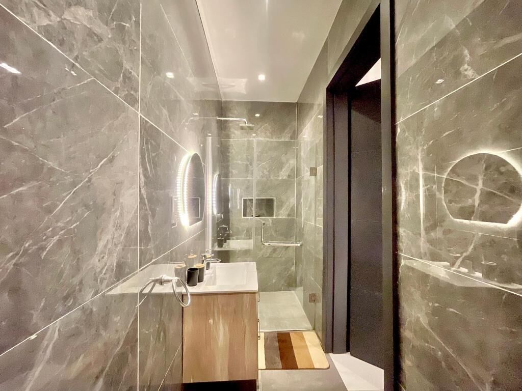 Economy Apartment, Balcony, City View | Bathroom