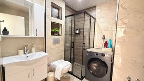 Bathroom - Modern Central Flat Near Old Town with Fast WiFi 2BR (ANTALYA)