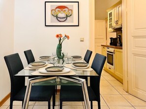 Dining - Servus Homes - Friends & Family (Wien)