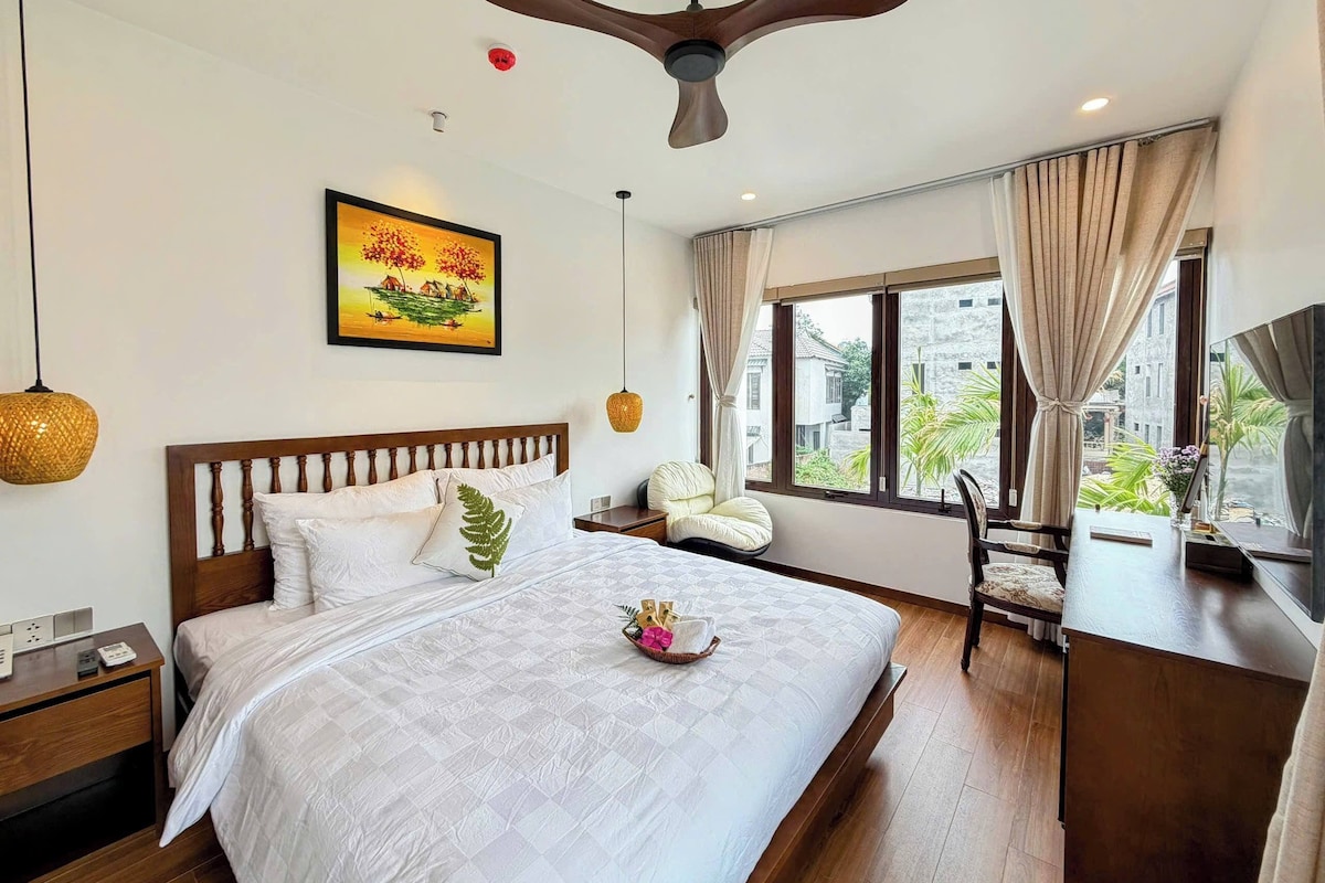 Deluxe Double Room, Garden View | Premium bedding, memory foam beds, minibar, in-room safe
