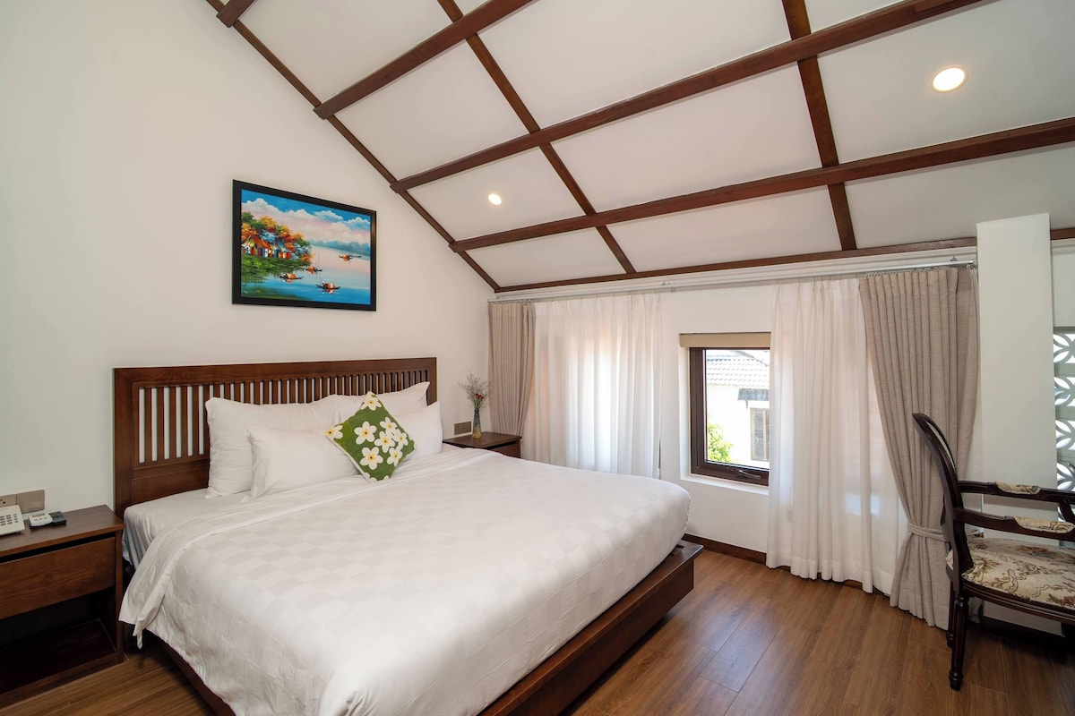 Superior Double Room, Garden View | Premium bedding, memory foam beds, minibar, in-room safe