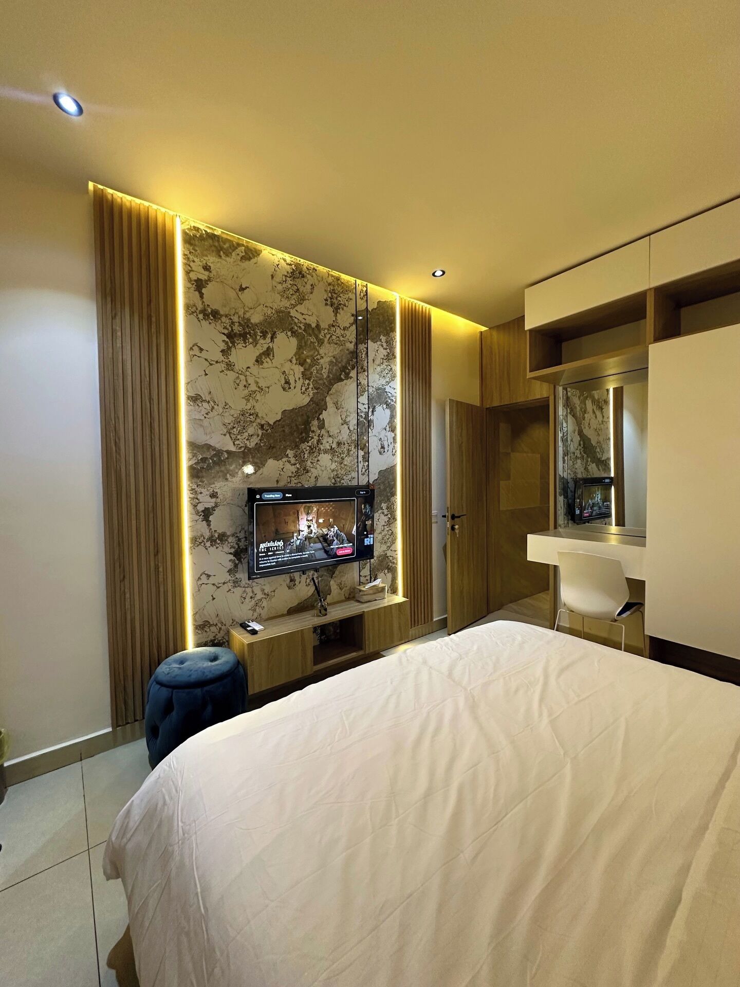 Deluxe Apartment, Balcony, City View | In-room safe, desk, laptop workspace, blackout curtains