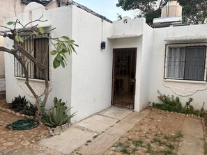 Family House, 2 Bedrooms, Patio | Exterior detail - Casa Leon Rinconada (Puerto Escondido)