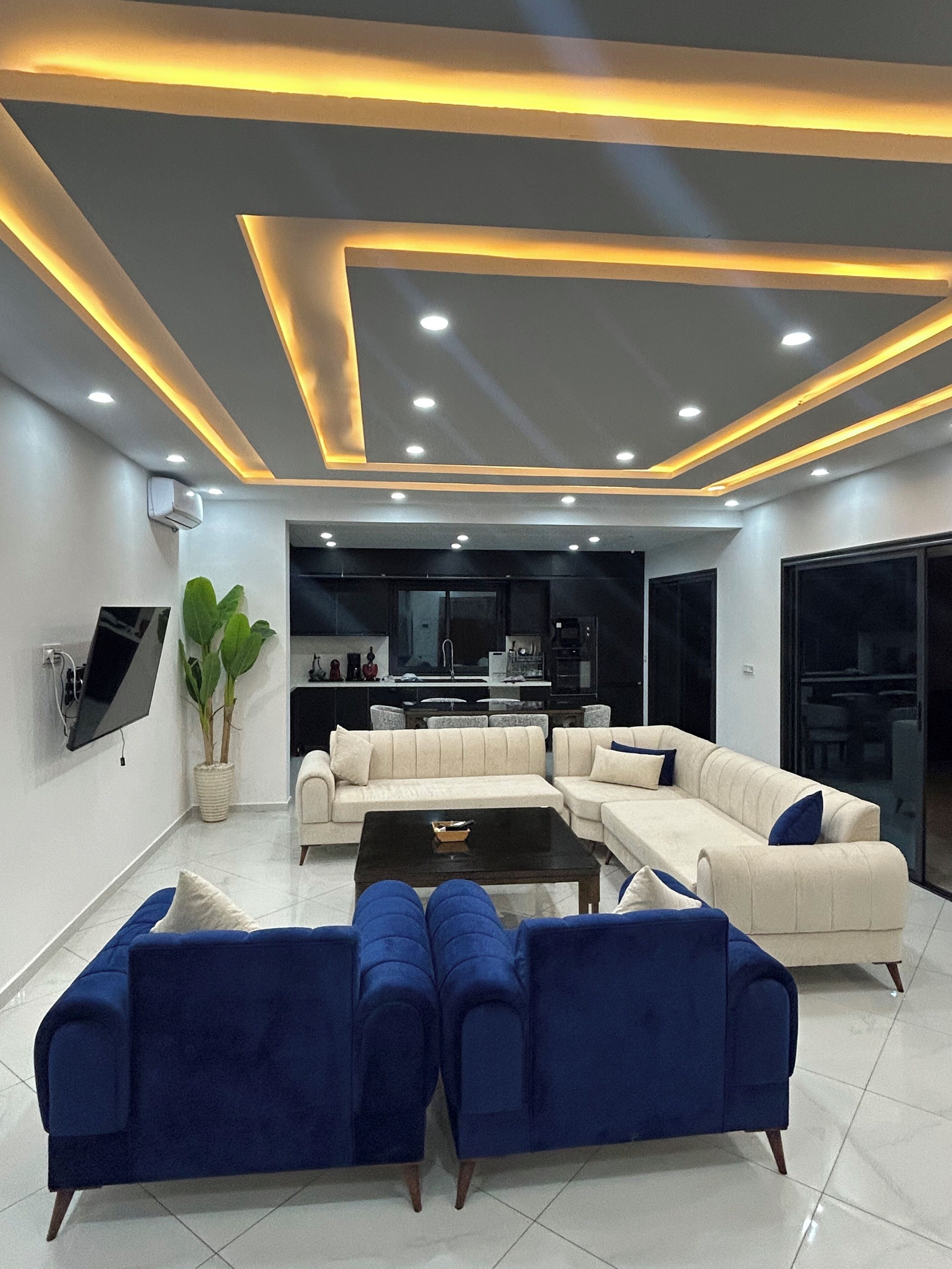 Villa Blanca, A Vacation Villa With A Pool And No Neighbors In Sight. Garage. 4 Bedrooms. - Djerba