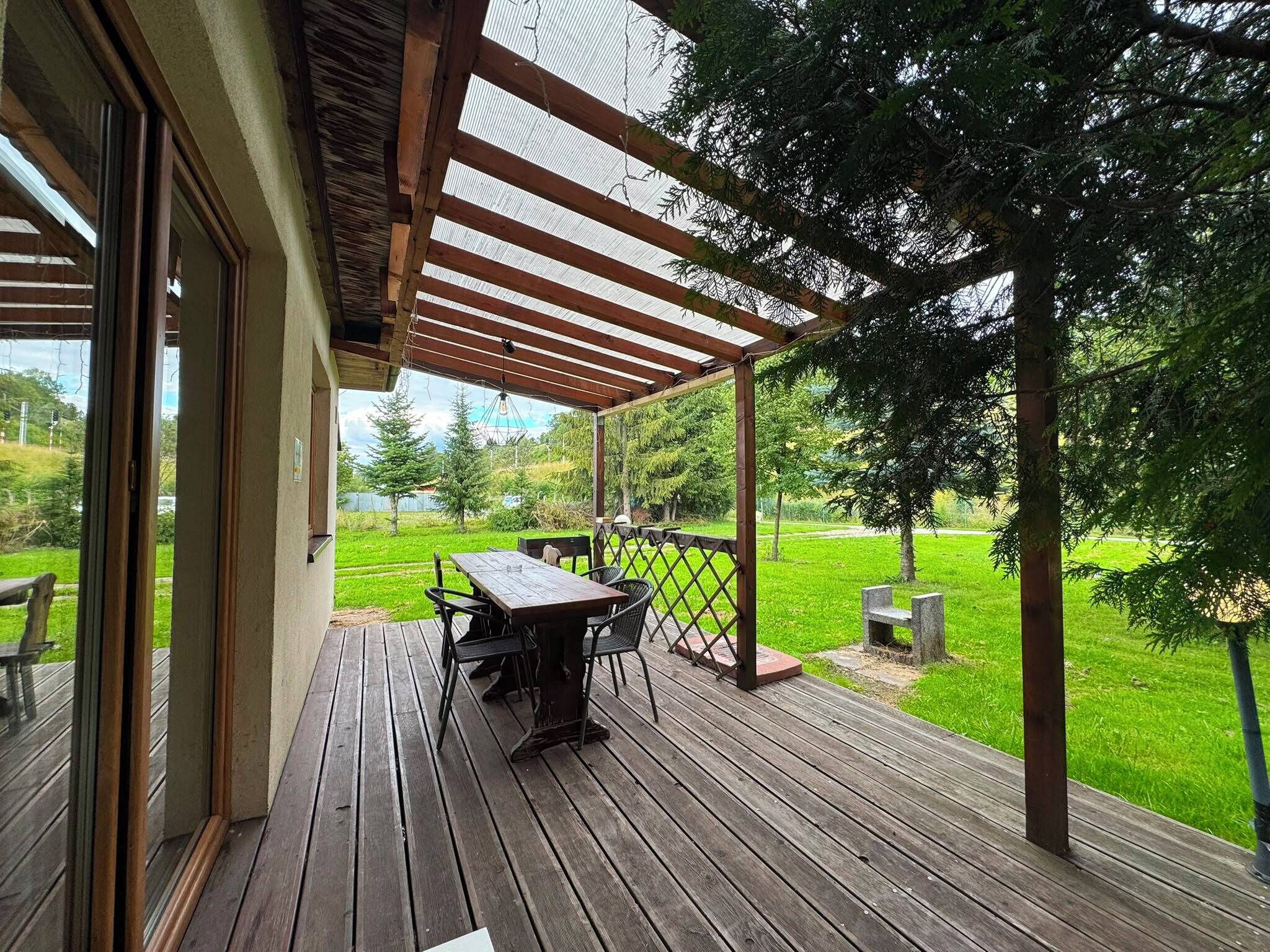 Cabaña Confort, 3 habitaciones | Restaurante al aire libre