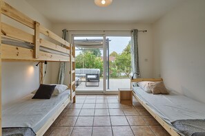 Room - Ker Nil - Jolie maison pour 9 avec terrasses (Mimizan)