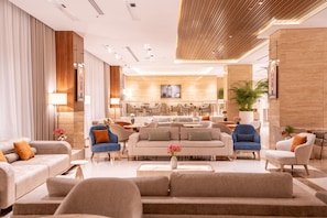 Lobby - Worth Tharawat Hotel (Madinah)