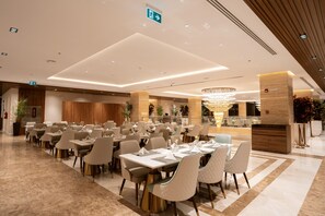 Meeting facility - Worth Tharawat Hotel (Madinah)
