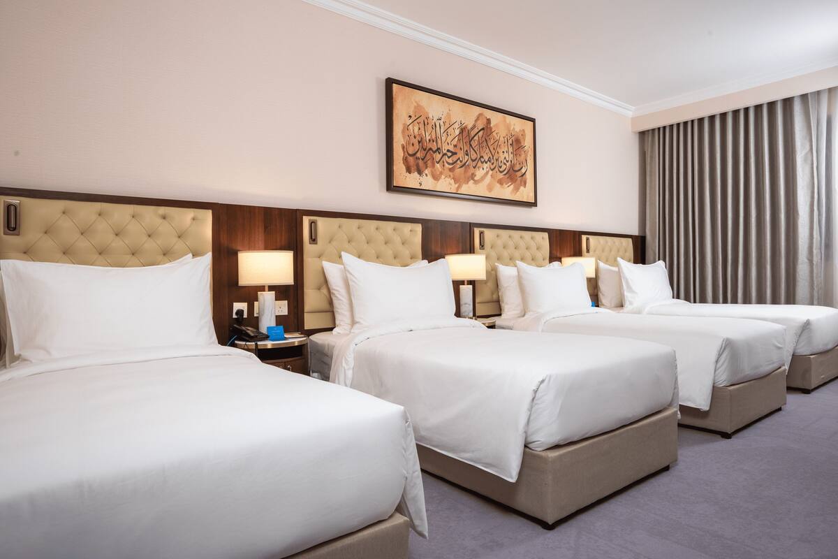 In-room safe, desk, blackout drapes, soundproofing