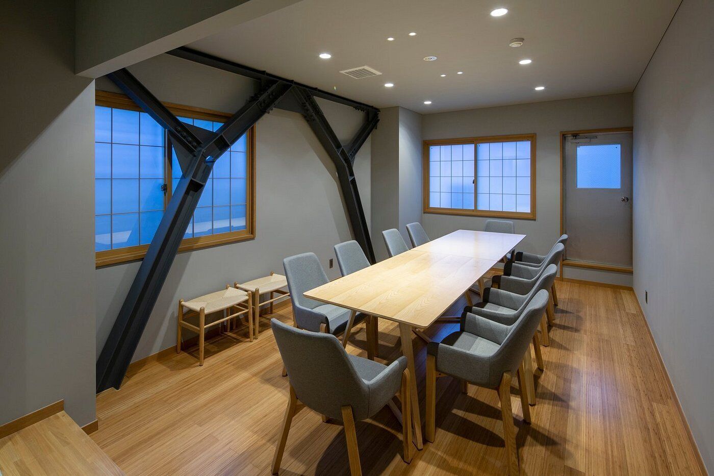 Meeting facility