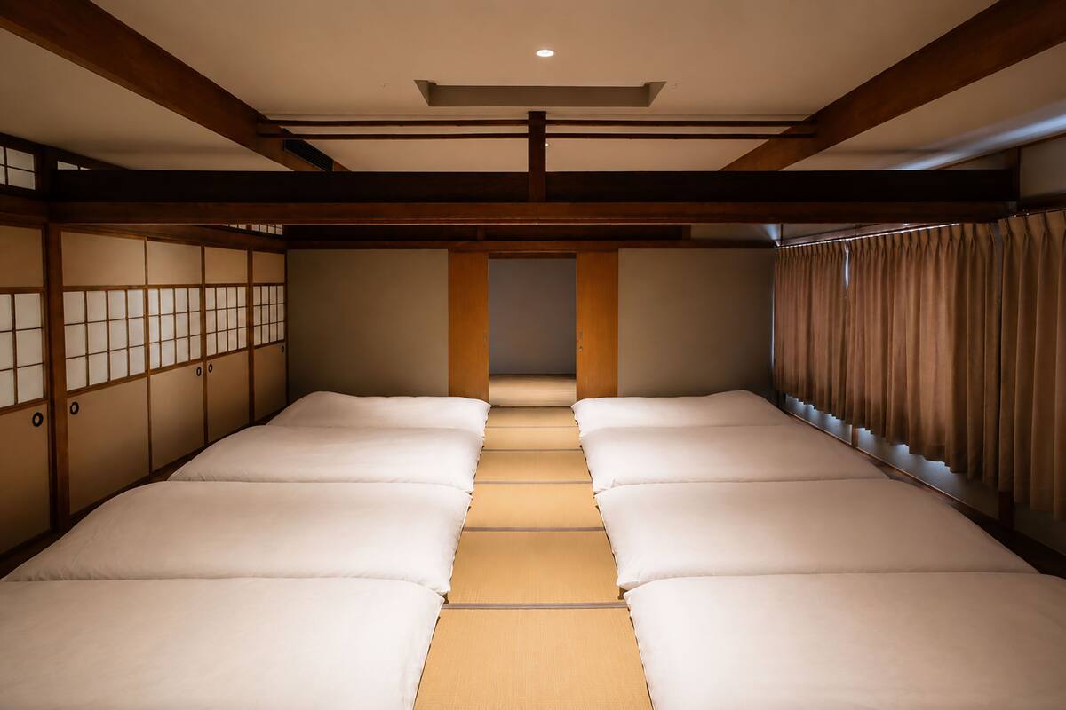 Zimmer im japanischen Stil, Mehrere Betten, Stadtblick | Kostenloses WLAN