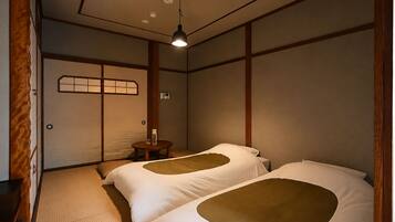 Deluxe Room, City View | WiFi (free)