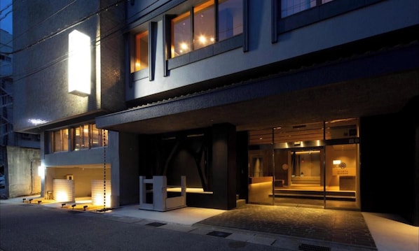 Ngoại thất