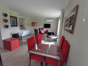 1 Schlafzimmer, kostenloses WLAN, Bettwäsche