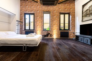 Room - Vrbo Property (Roma)