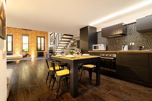 Private kitchen - Vrbo Property (Roma)