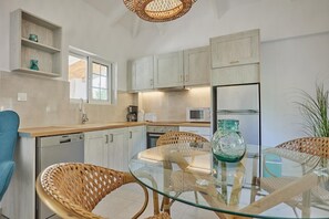 Private kitchen - Villa Artemis Asteri (Vassilikos)