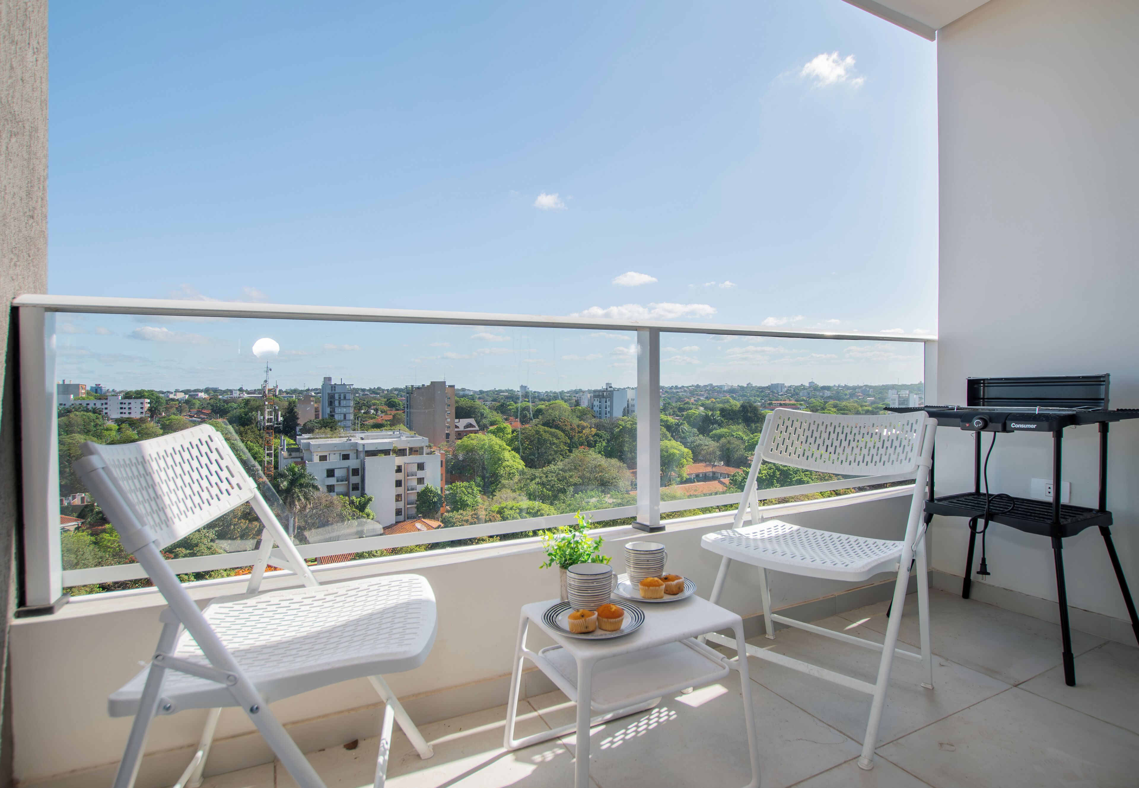 Apartment | Outdoor dining