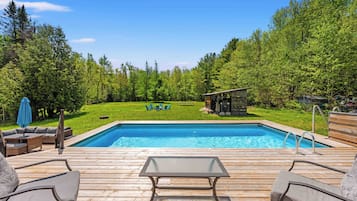 Piscine extérieure, piscine chauffée
