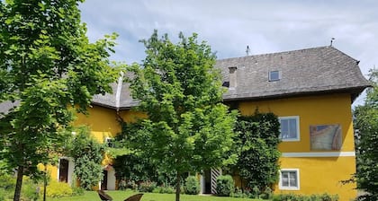 16th Century Elegant & Eccentric Country House ~ Mountain Views