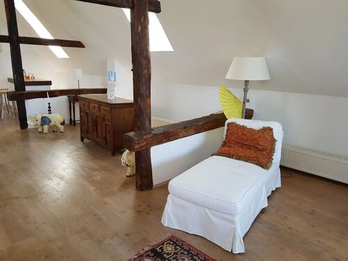 16th Century Elegant & Eccentric Country House ~ Mountain Views