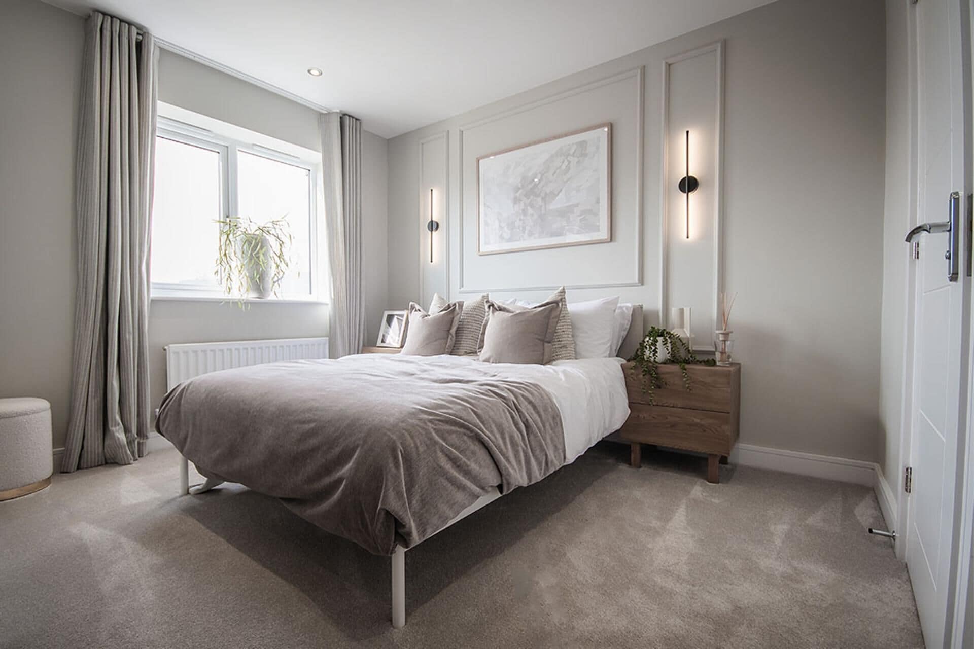 3 bedrooms, iron/ironing board, WiFi (free), bed sheets