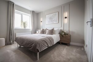 3 bedrooms, iron/ironing board, free WiFi, bed sheets