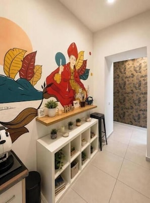 Interior - Quadruple Room with Balcony – LUAN Rooms in the Historic Center of Naples (Napoli)