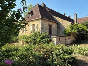 Exterior - Vrbo Property (Uzech)