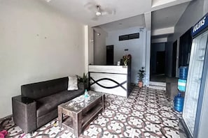 Reception - Fabhotel Jk Inn (Jaipur)