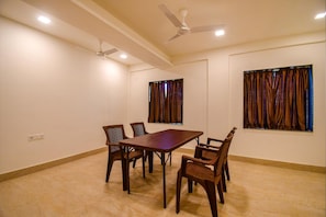 Dining - Fabhotel Moubani Residency (Barasat)