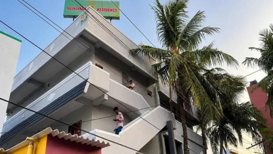 Fabhotel Srinivasa Residency