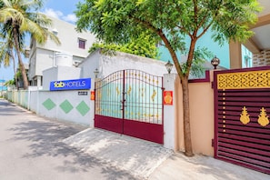 Fachada de la propiedad