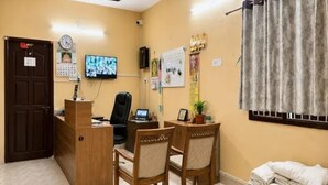 Reception - Fabhotel Srinivasa Residency (Chennai)