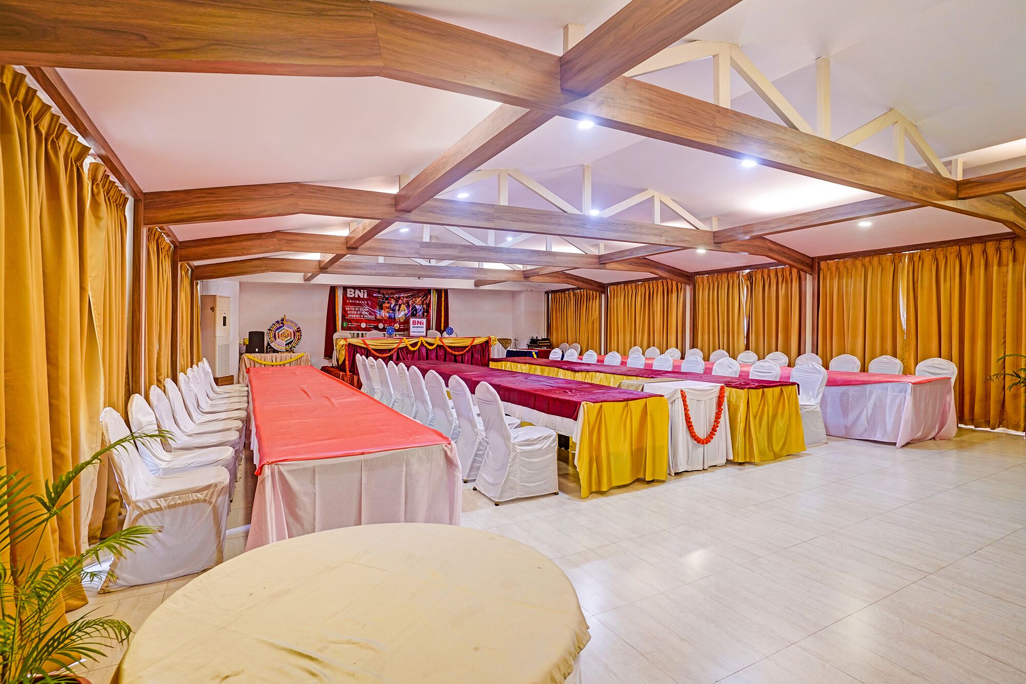 Banquet hall