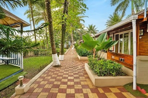 Front of property - FabHotel Maitree Resort - A Beach Property, Arambol (Arambol)